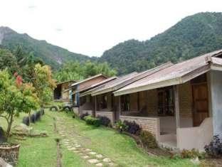 Rindu Alam Resort Берастаги Екстериор снимка